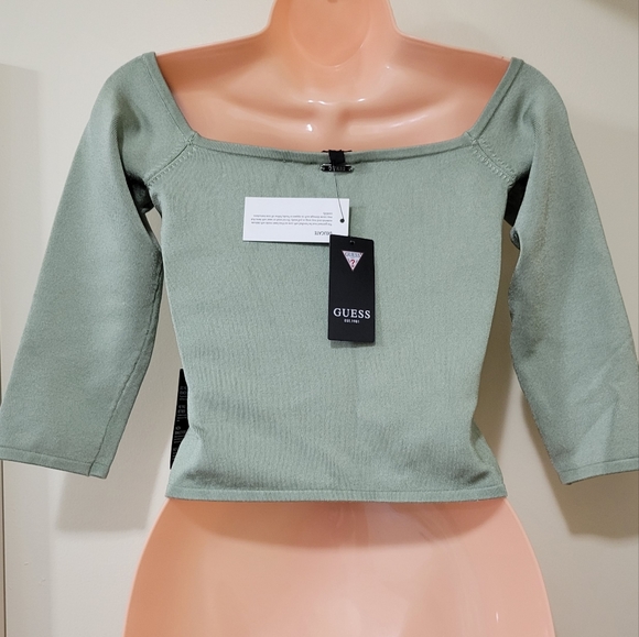 Off the Shoulder Knit Top - Picture 4 of 6